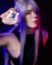 MollyRedWolf Cosplay photo