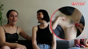 Ersties - Lesbische Modedesignerinnen aus Berlin fingern und lecken sich gegenseitig